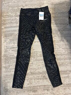 Nike Black Leggings with Reflective Gray Dash Print